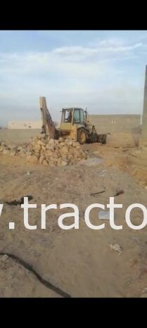 À vendre Tractopelle Komatsu WB93R (2003) complet