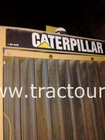 À vendre Niveleuse – Grader Caterpillar complet