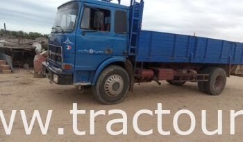 À vendre Camion plateau Fiat 130 ou échange contre tractopelle complet