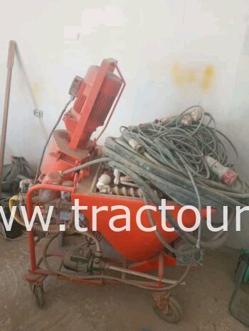 À vendre 2 Machines à projeter (ليقة جبس ولا سيمان) complet