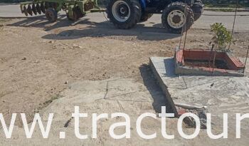 À vendre Tracteur New Holland TD80 complet