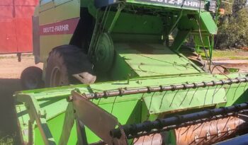 À vendre Moissonneuse batteuse avec cabine Deutz-Fahr M1202 complet