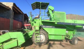 À vendre Moissonneuse batteuse avec cabine Deutz-Fahr M1202 complet