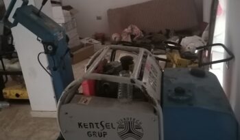À vendre rouleau compacteur, scie à sol, dame sauteuse, motopompe et plaque vibrante complet