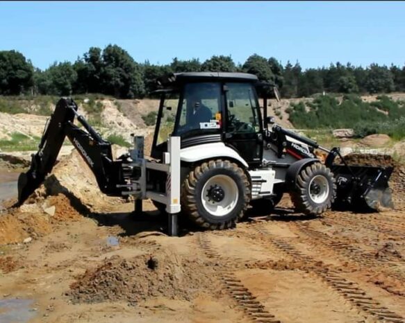 À vendre Tractopelle Hidromek 102B (2018) complet