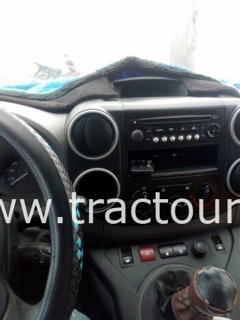 À vendre Utilitaire fourgon Peugeot Partner B9 (2011) complet
