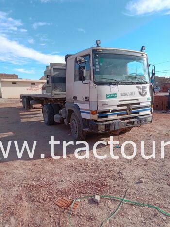 À vendre 2 Tracteurs Renault et 2 semi remorque plateau 26 tonnes complet