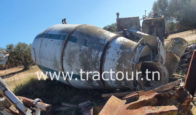 À vendre toupie pour camion CIFA 12m3 avec pompe à béton complet