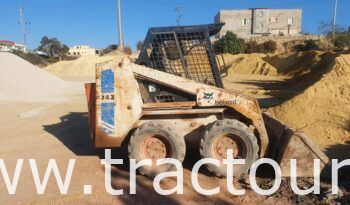 À vendre Chargeuse compacte avec godet Bobcat 743 complet