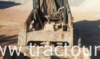 À vendre Chargeuse compacte avec godet Bobcat 743 complet