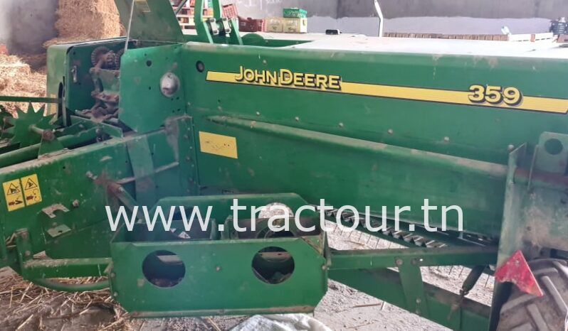 À vendre Presse à paille – Brissa John Deere 359 complet