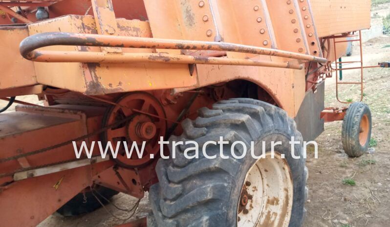 À vendre Moissonneuse batteuse Someca M112 complet