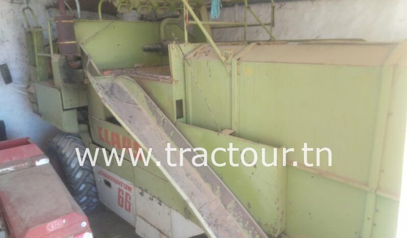 À vendre Moissonneuse batteuse Claas Dominator 66 complet