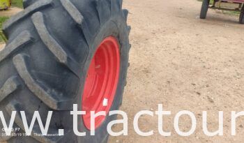 À vendre Roues complètes agricoles 18.4-30 complet