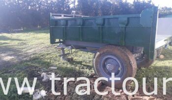 À vendre Semi remorque agricole benne 5 tonnes avec carte grise complet