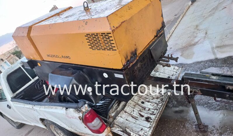 À vendre Compresseur à vis Ingersoll Rand 4 cylindres Deutz 1011 – 10 bars complet