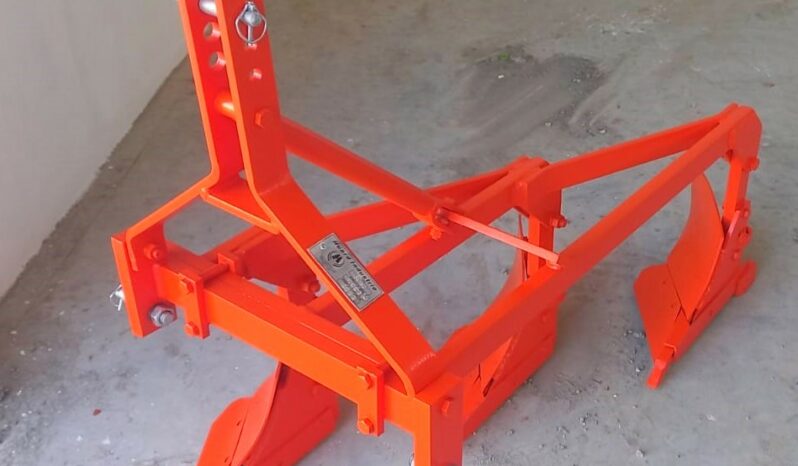 À vendre Charrue à 3 socs – 10 pouces Huard Industrie Série 40 complet