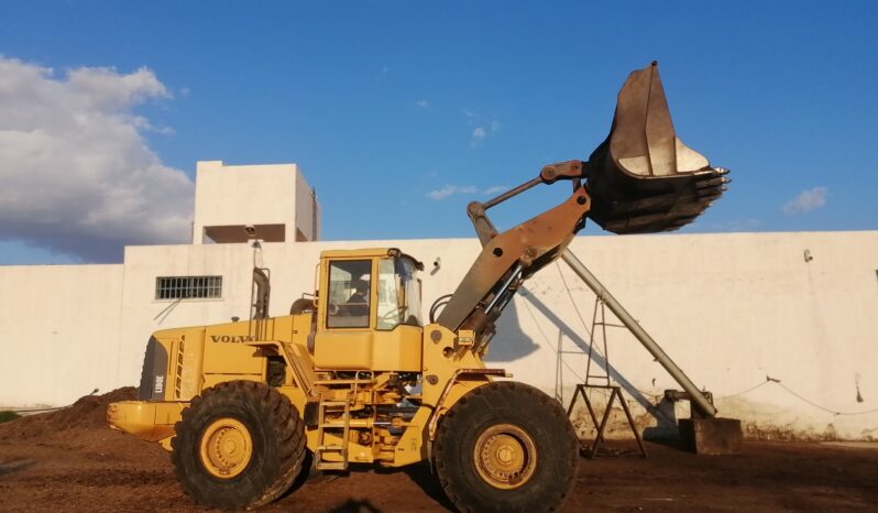 À vendre Chargeuse sur pneus Volvo L180 E (2006) complet