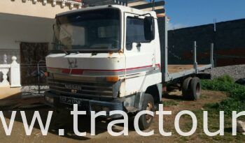 À vendre Camion plateau Nissan Atleon complet