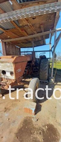 À vendre Tracteur Renault 86 sans carte grise complet