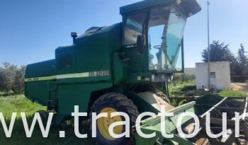 À vendre Moissonneuse batteuse à trémie et vis John Deere 1055 complet