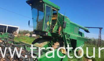 À vendre Moissonneuse batteuse à trémie et vis John Deere 1055 complet