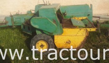 À vendre Presse à paille – Brissa John Deere 342 A complet