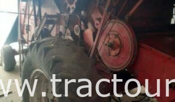 À vendre Moissonneuse batteuse Fahr M1102 avec Presse à paille Claas Markant 55 complet