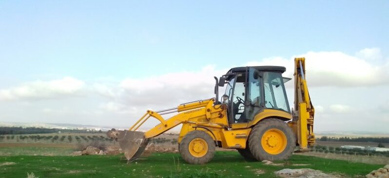 À vendre Tractopelle Hidromek 102B complet