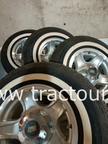 À vendre 4 roues complètes Isuzu DMax 225/75 R15 complet