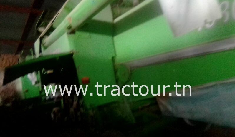 À vendre 2 Moissonneuses batteuses à vis Deutz-Fahr PowerLiner 4030 complet