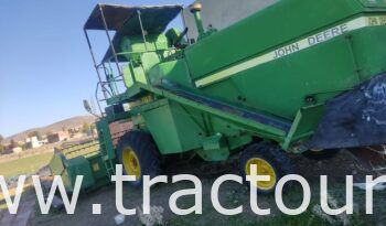 À vendre Moissonneuse batteuse à sacs بالشكارة John Deere 1157 complet