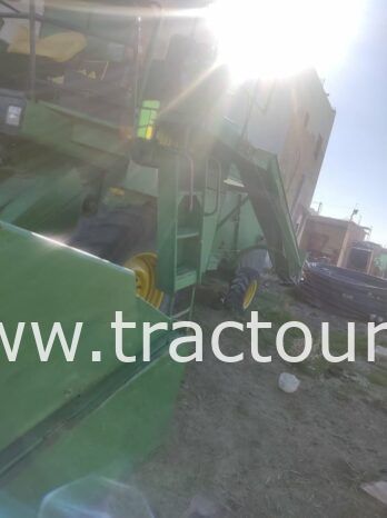 À vendre Moissonneuse batteuse à sacs بالشكارة John Deere 1157 complet