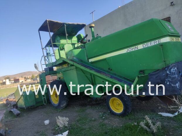 À vendre Moissonneuse batteuse à sacs بالشكارة John Deere 1157 complet