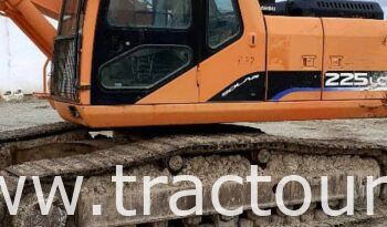 À vendre Pelle sur chenilles avec godet Doosan 225 LCV (2010) complet