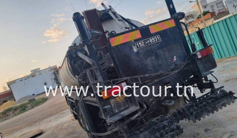 À vendre Camion avec répandeuse à bitume Renault G260 complet
