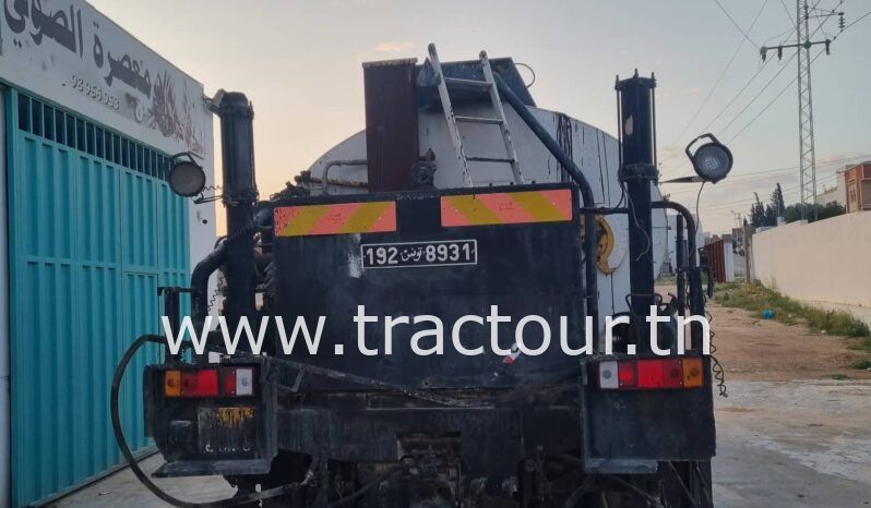 À vendre Camion avec répandeuse à bitume Renault G260 complet