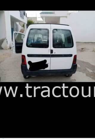 À vendre Utilitaire fourgon Citroën Berlingo (2004) complet