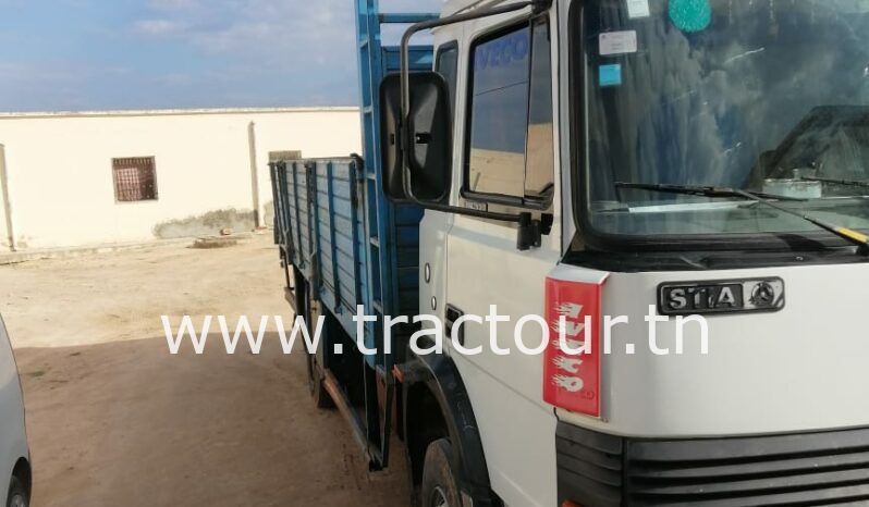 À vendre Camion plateau Iveco 135-14 avec moteur 145-17 turbo et boîte 6 vitesses complet