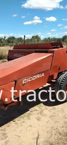 À vendre Presse à paille – Brissa Cicoria 2747F (2009) complet