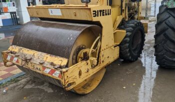 À vendre Rouleau compacteur monocylindre Bitelli complet