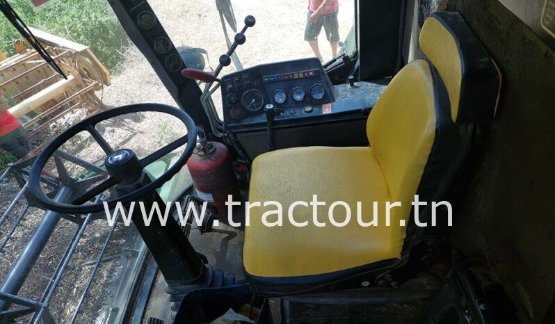 À vendre Moissonneuse batteuse à trémie et vis John Deere 1075 complet