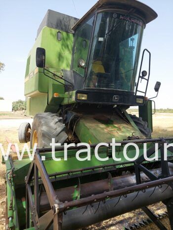À vendre Moissonneuse batteuse à trémie et vis John Deere 1075 complet
