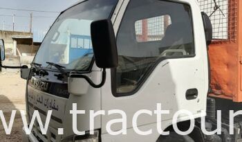 À vendre Camion benne Isuzu NKR 66 (2010) complet