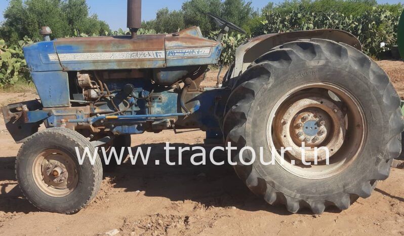 À vendre Tracteur Ford 5000 sans carte grise complet