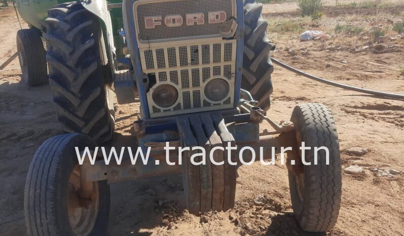 À vendre Tracteur Ford 5000 sans carte grise complet