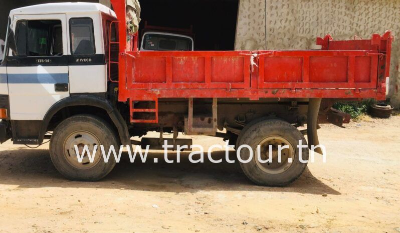 À vendre Camion benne Fiat Iveco 110 complet