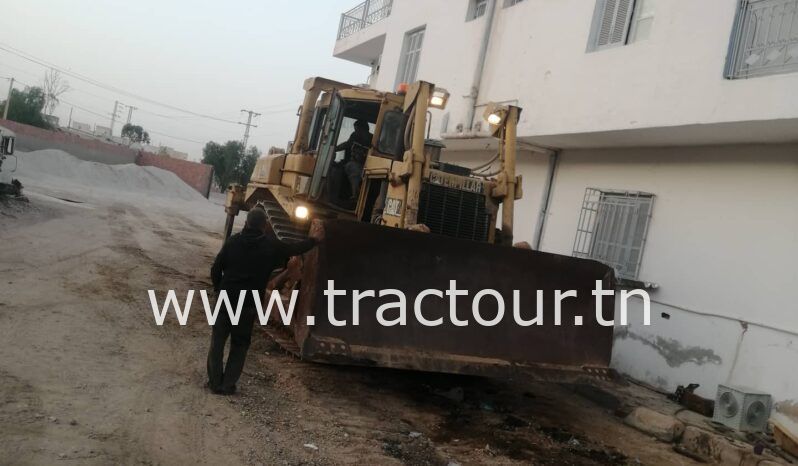 À louer Bulldozers Caterpillar D7R complet