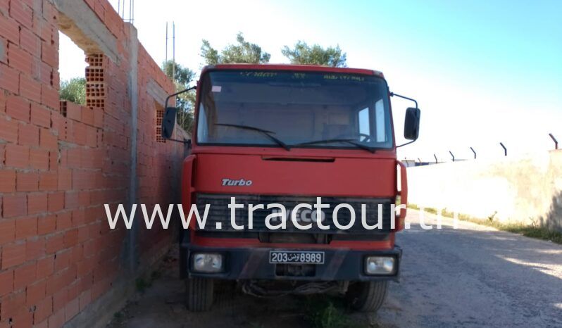 À vendre camion plateau 6×4 Iveco 190-35 Turbo complet