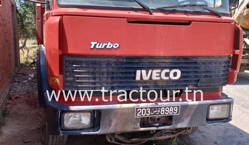 À vendre camion plateau 6×4 Iveco 190-35 Turbo complet